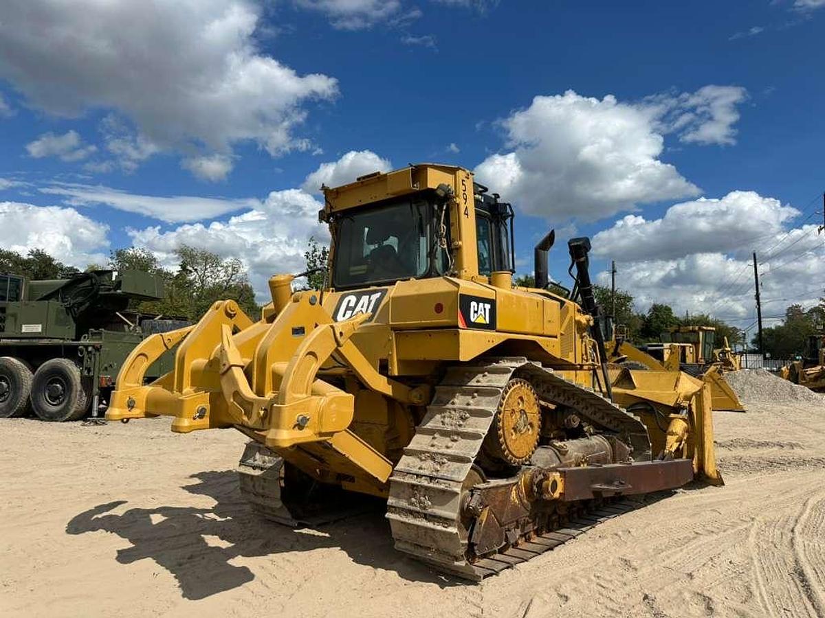 Used 2014 CATERPILLAR D6T XL