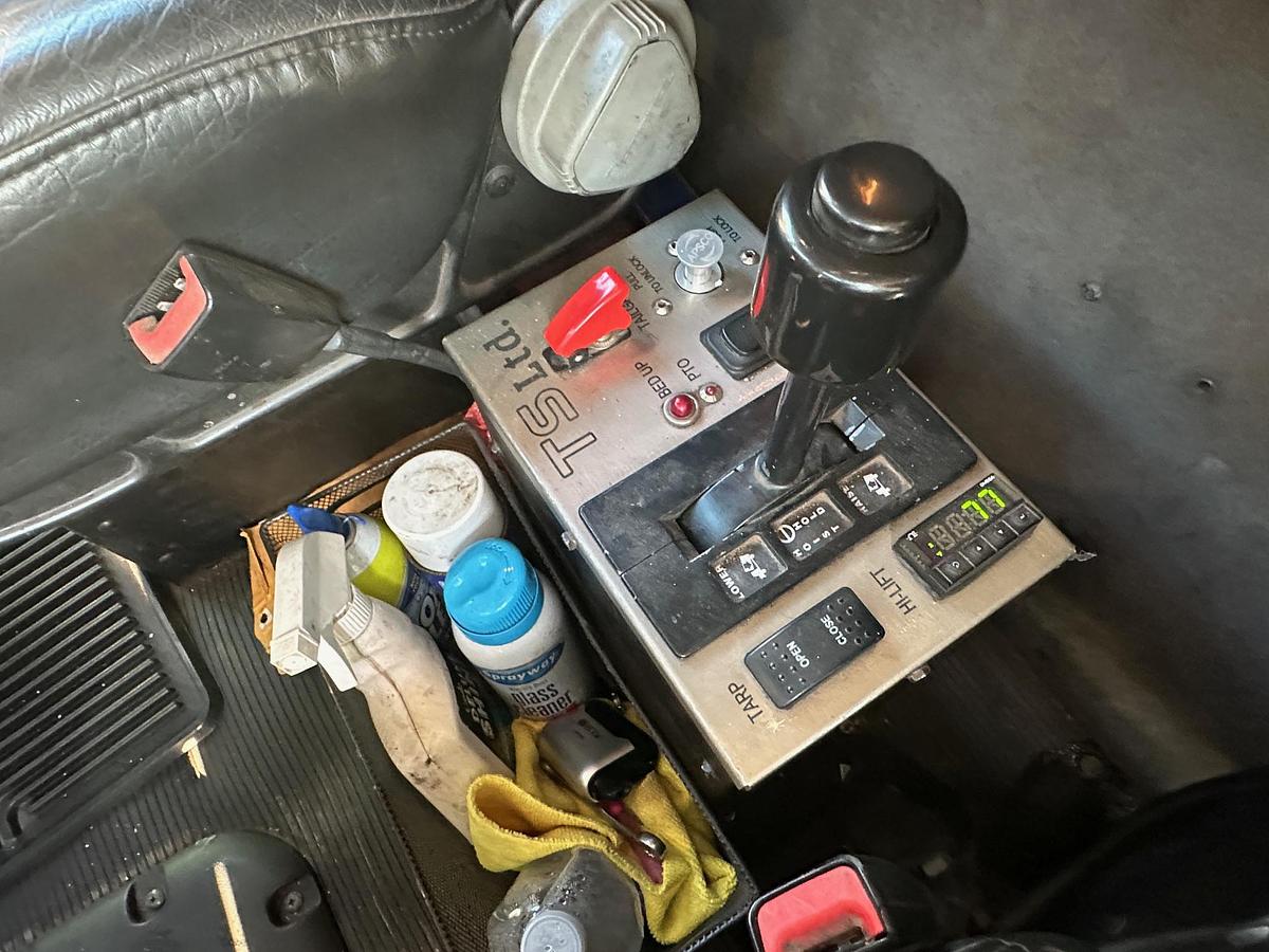 Used 2019 PETERBILT 389L