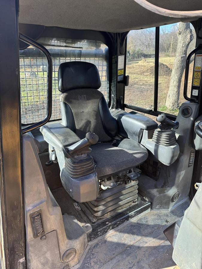 Used 2019 CATERPILLAR D6K2 XL