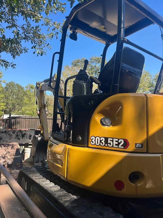 Used 2021 CATERPILLAR 303.5E2 CR