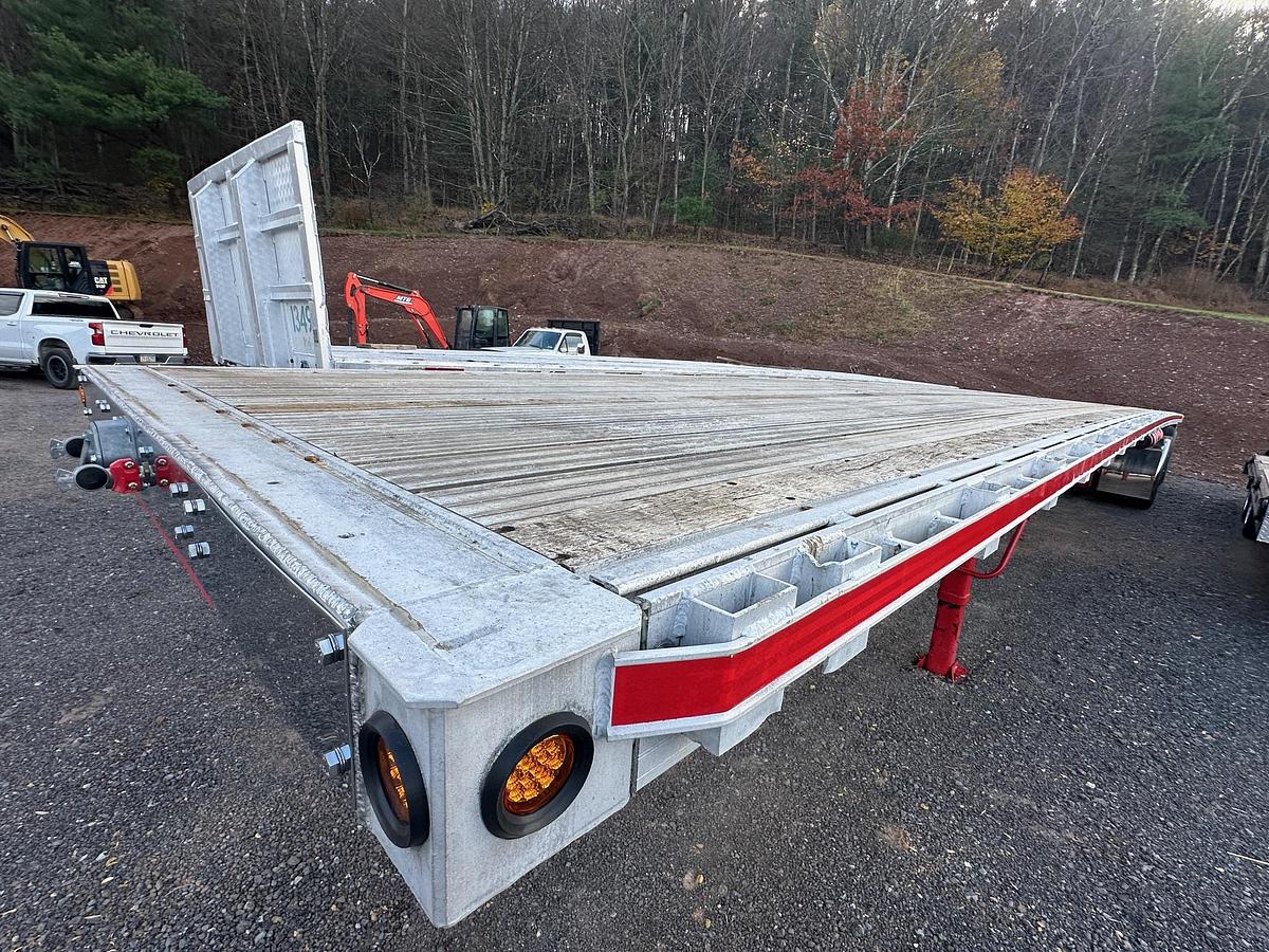 Used 2005 MANAC 48'x102