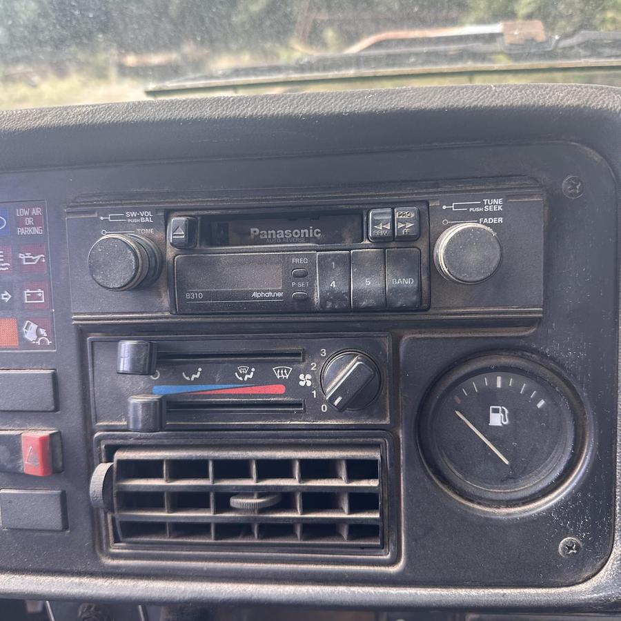 Used 1995 PETERBILT 200