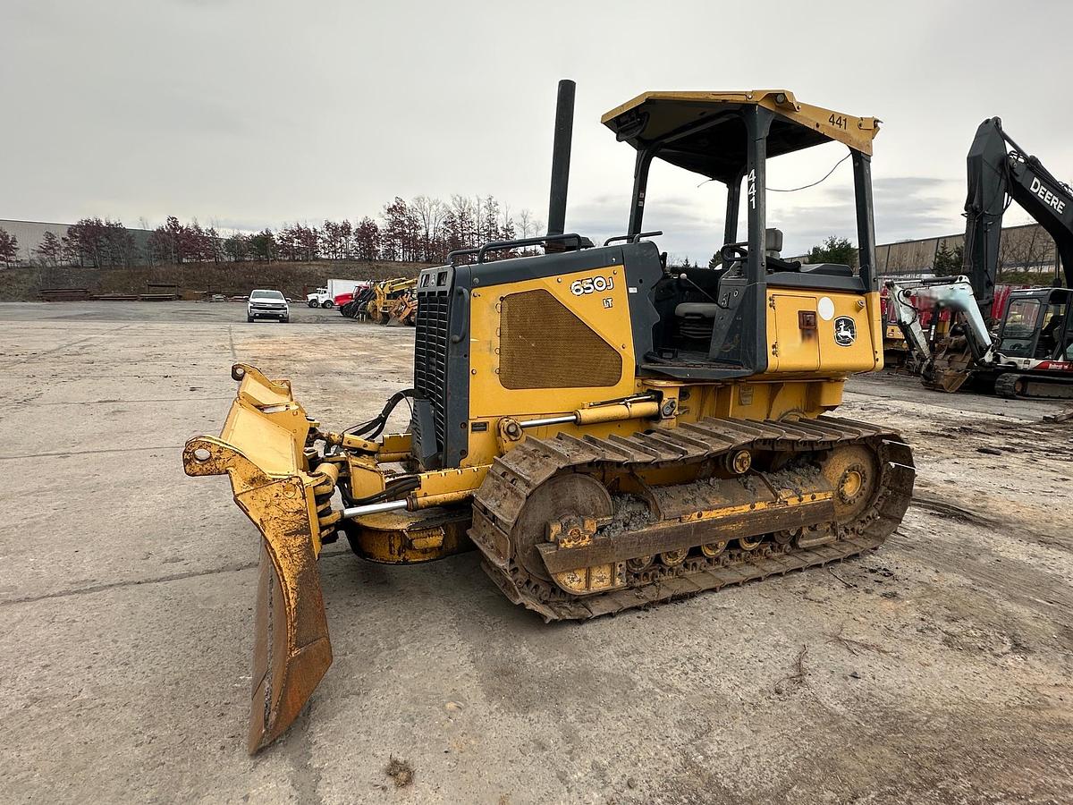 Used 2007 DEERE 650J LT