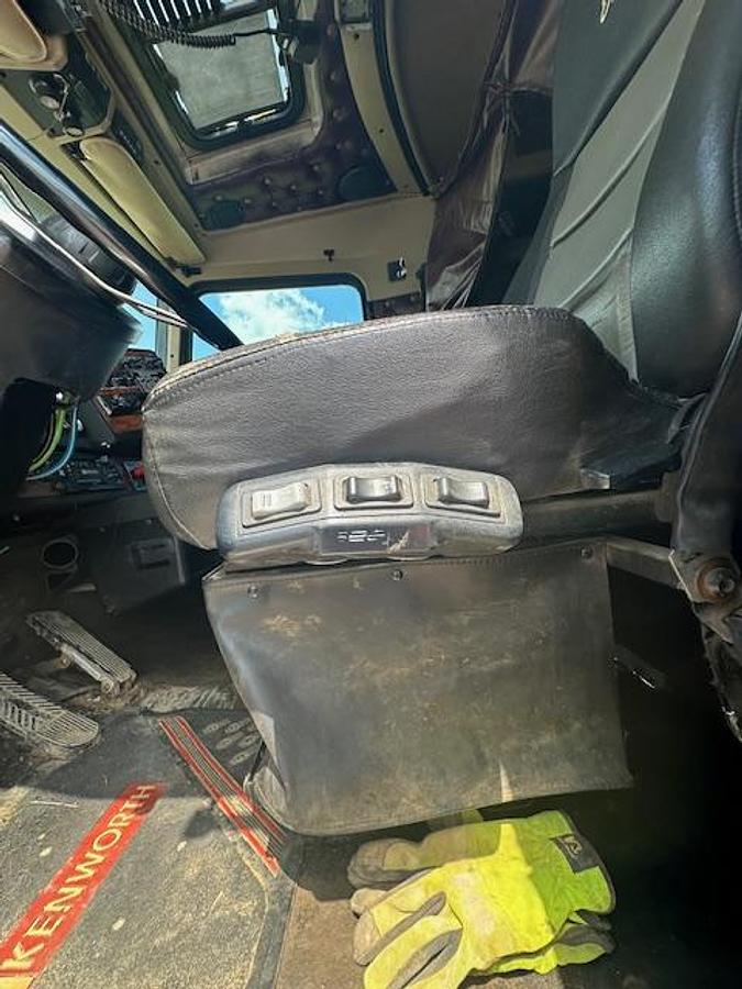 Used 2000 KENWORTH T800