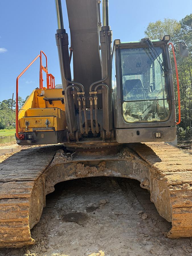 Used 2019 VOLVO EC350EL