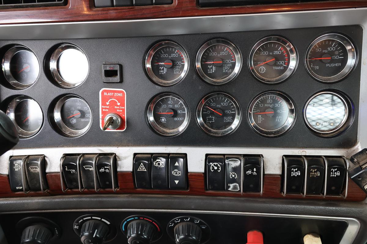 Used 2008 KENWORTH W900