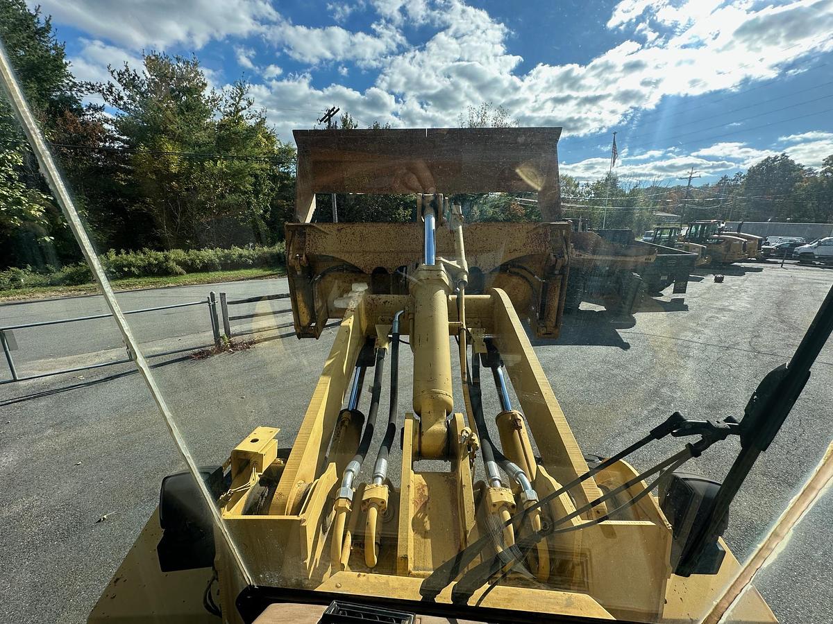 Used 1994 CATERPILLAR 938F