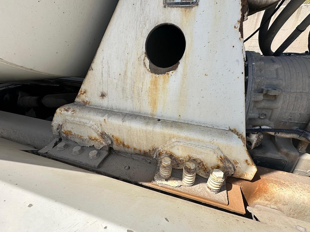 Used 2007 PHOENIX Front Discharge Mixer