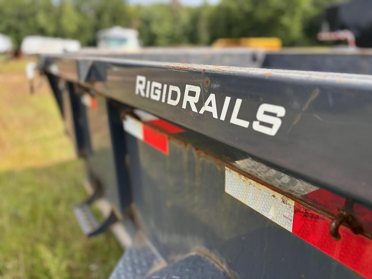 Used 2021 LAMAR DL831637