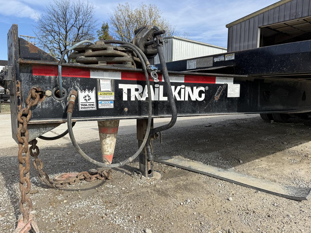 Used 2019 TRAIL KING 32' x 102