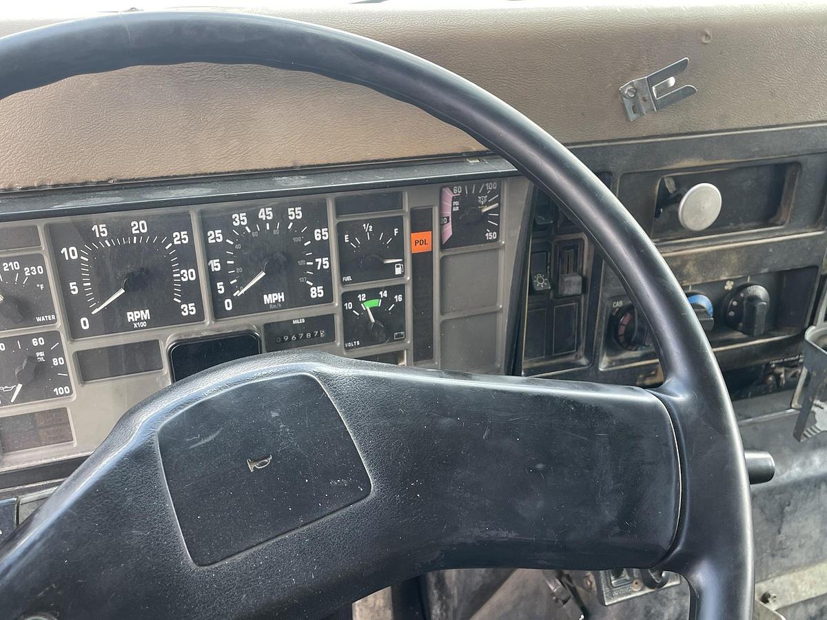 Used 1991 INTERNATIONAL F4900