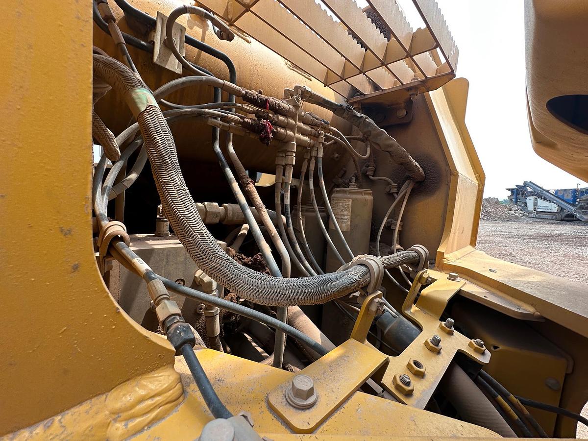 Used 2023 DEERE 744P