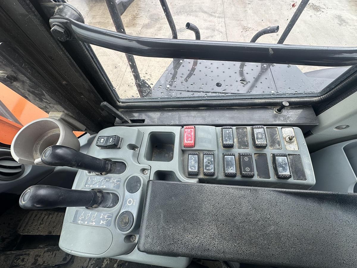 Used 2021 HITACHI ZW370-6HC