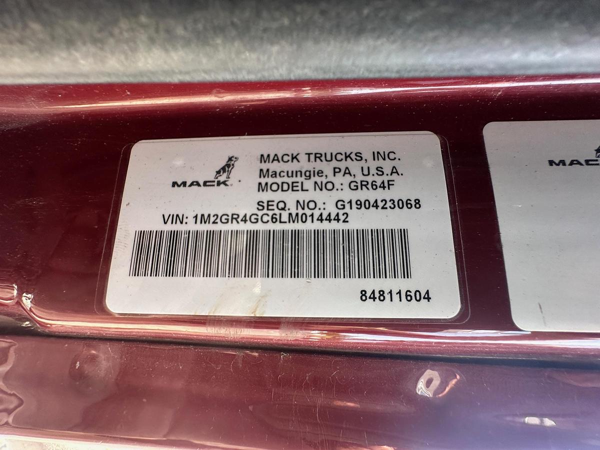 Used 2020 MACK Granite GR64F