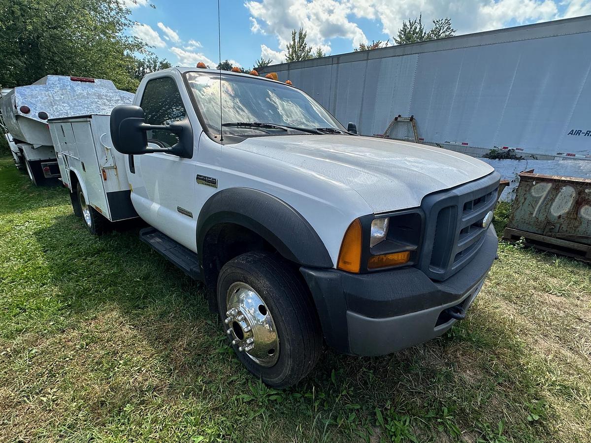 Used 2006 FORD F450 Service Truck