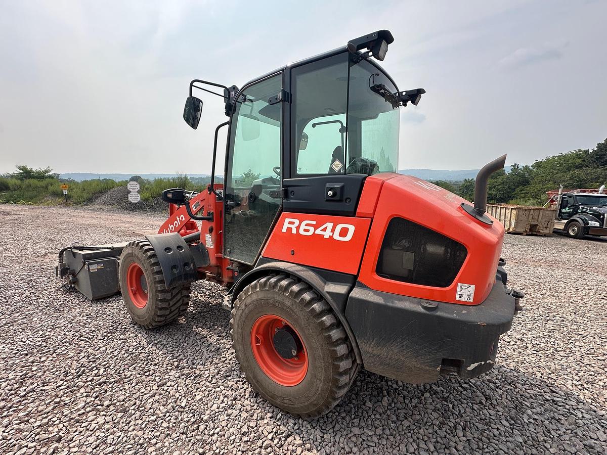 Used 2023 KUBOTA R640