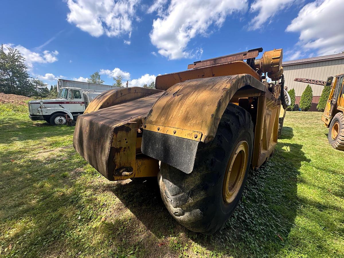 Used 1979 DEERE 860B Motor Scraper