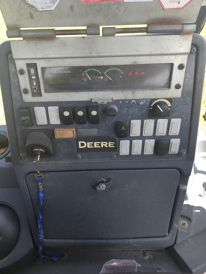 Used 2015 DEERE 310K