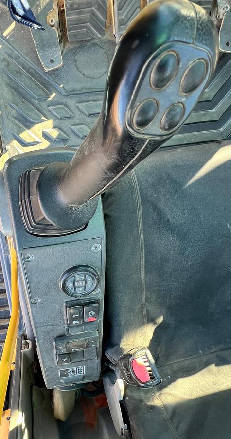 Used 2008 VOLVO EC210CL