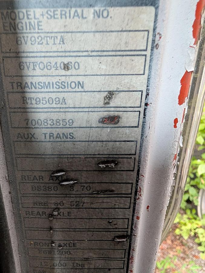 Used 1980 WHITE 6V02TTA