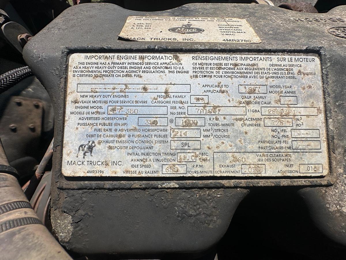 Used 1997 MACK RD688S