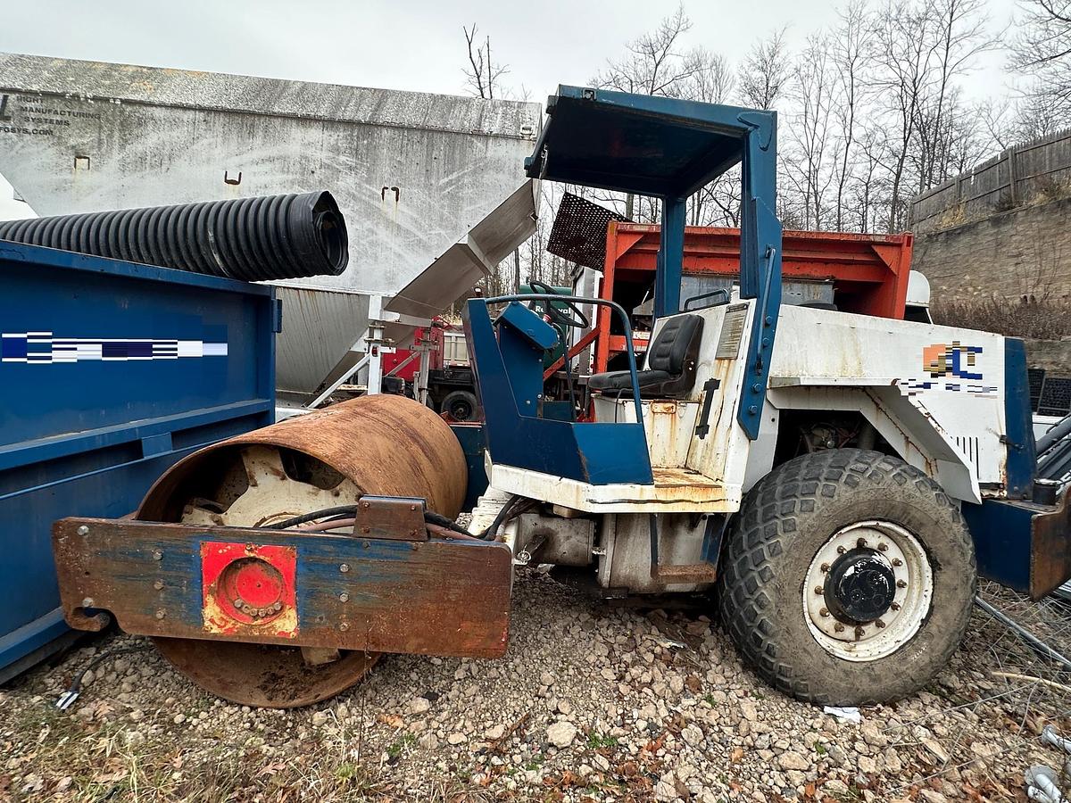 Used 1990 DYNAPAC CA15 II D