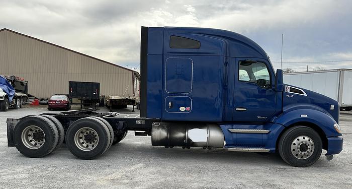 Used 2017 KENWORTH T680