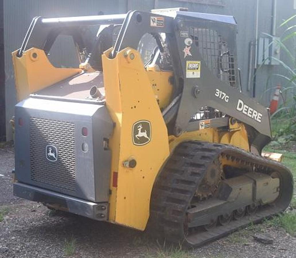 Used 2020 DEERE 317G