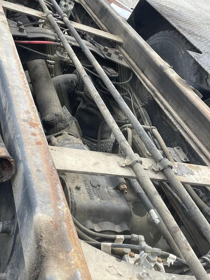 Used 2001 MACK RD688s Roll Off