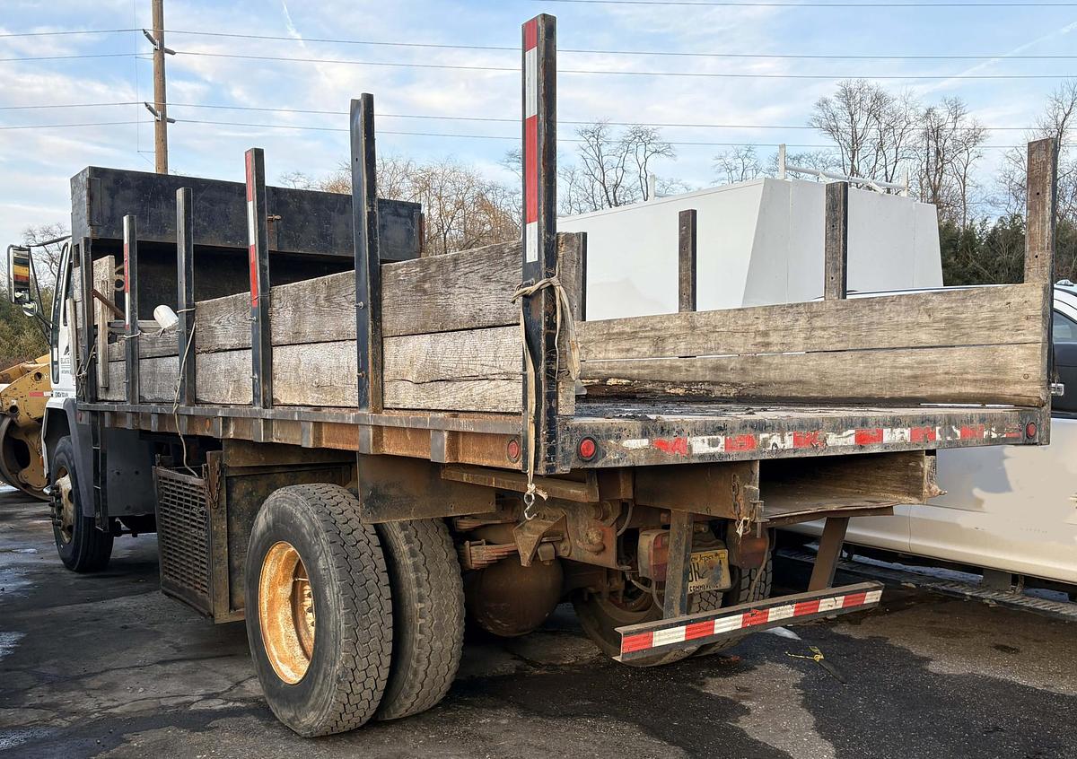 Used 1997 FORD CF8000