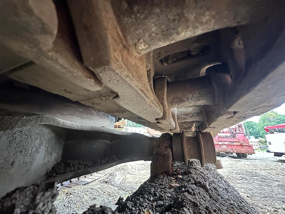 Used 2011 DEERE 450D LC