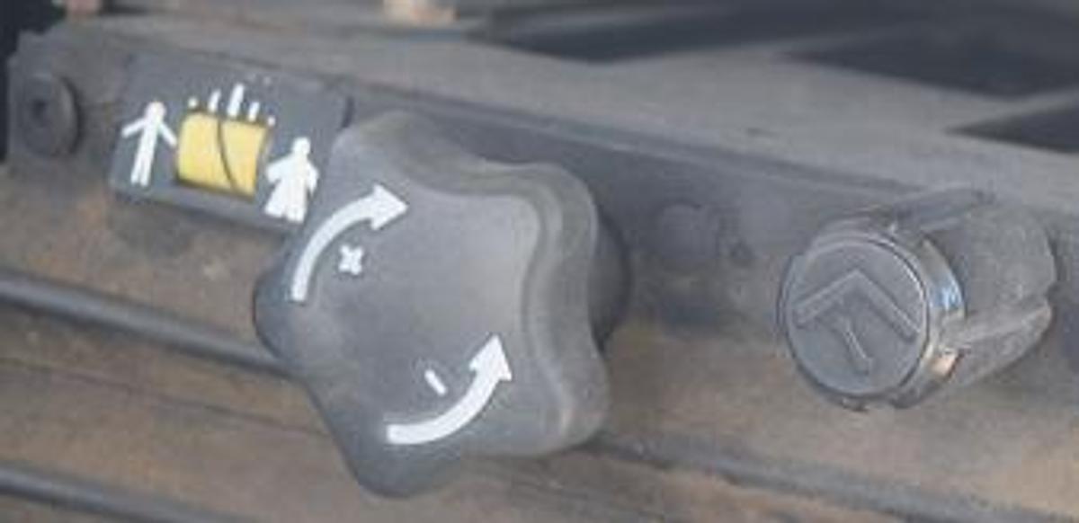 Used 2015 BOBCAT E32