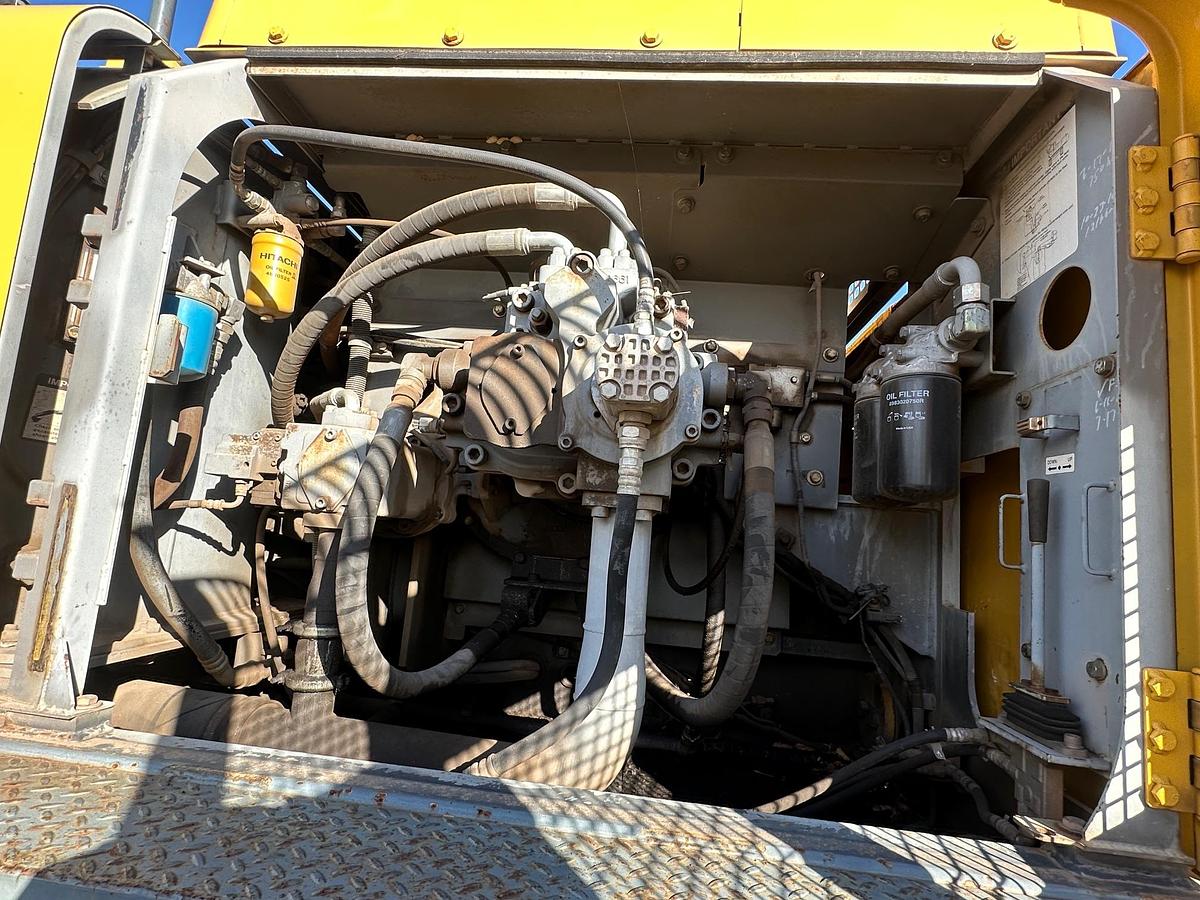 Used 2009 DEERE 450D LC