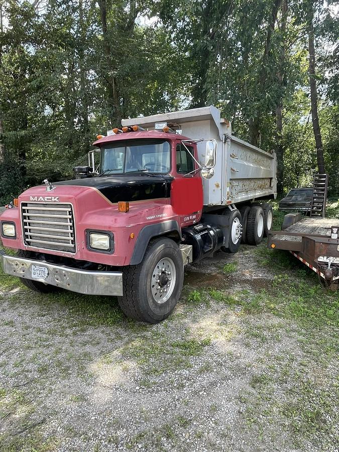 Used 1995 MACK RD688S