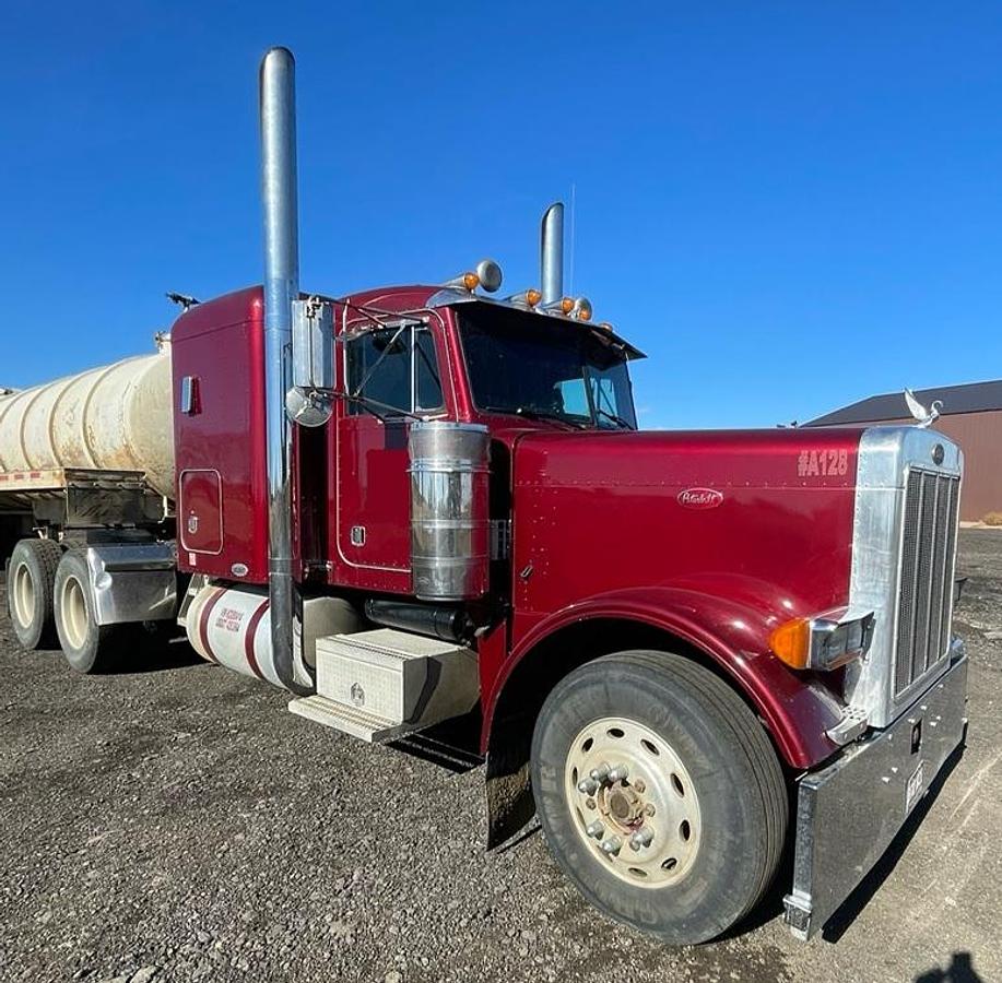 Used 1989 PETERBILT 379