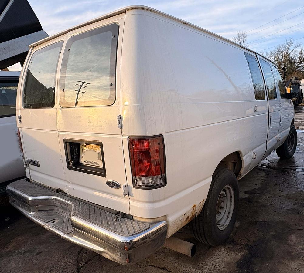 Used 2007 FORD E-350