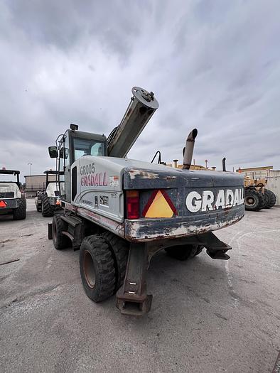 Used 2003 GRADALL 4300 XL