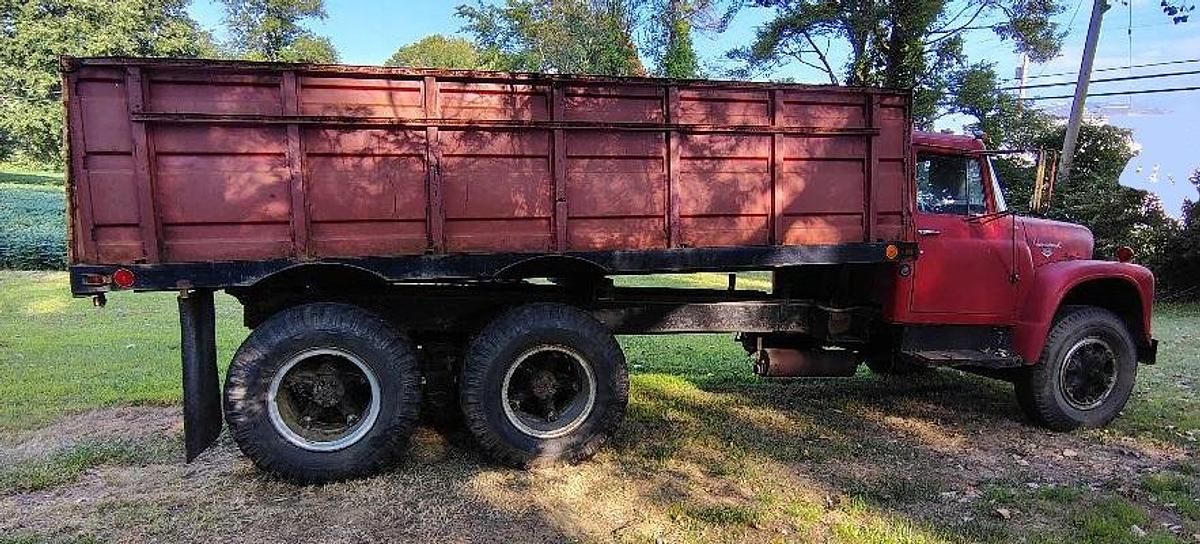 Used 1965 INTERNATIONAL Loadstar 1800