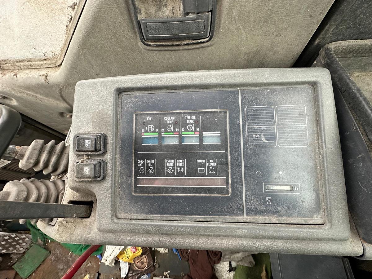 Used 2004 KOMATSU WA500-3