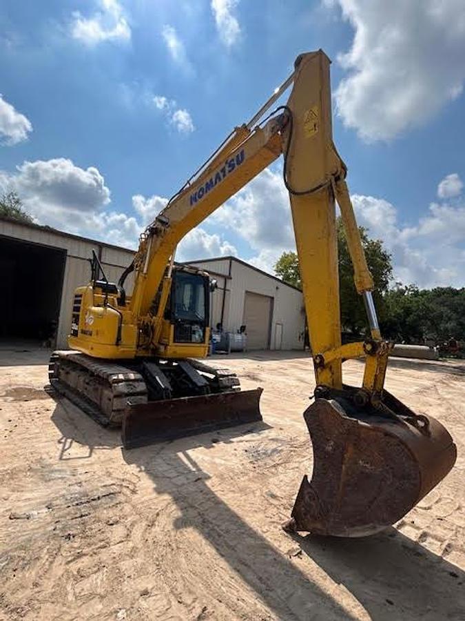 Used 2022 KOMATSU PC138USLC-11