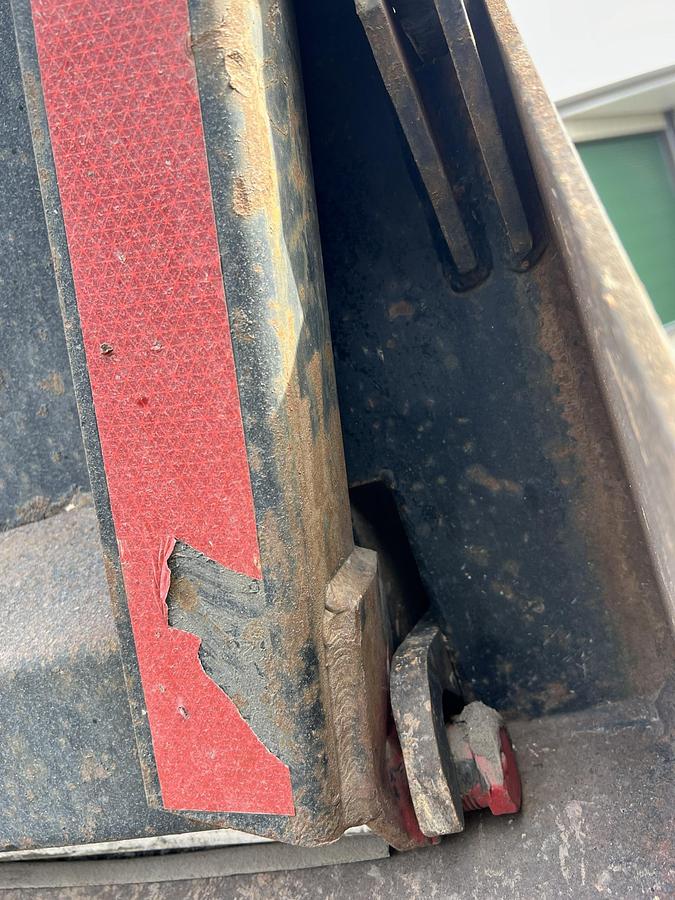 Used 2000 PETERBILT 357