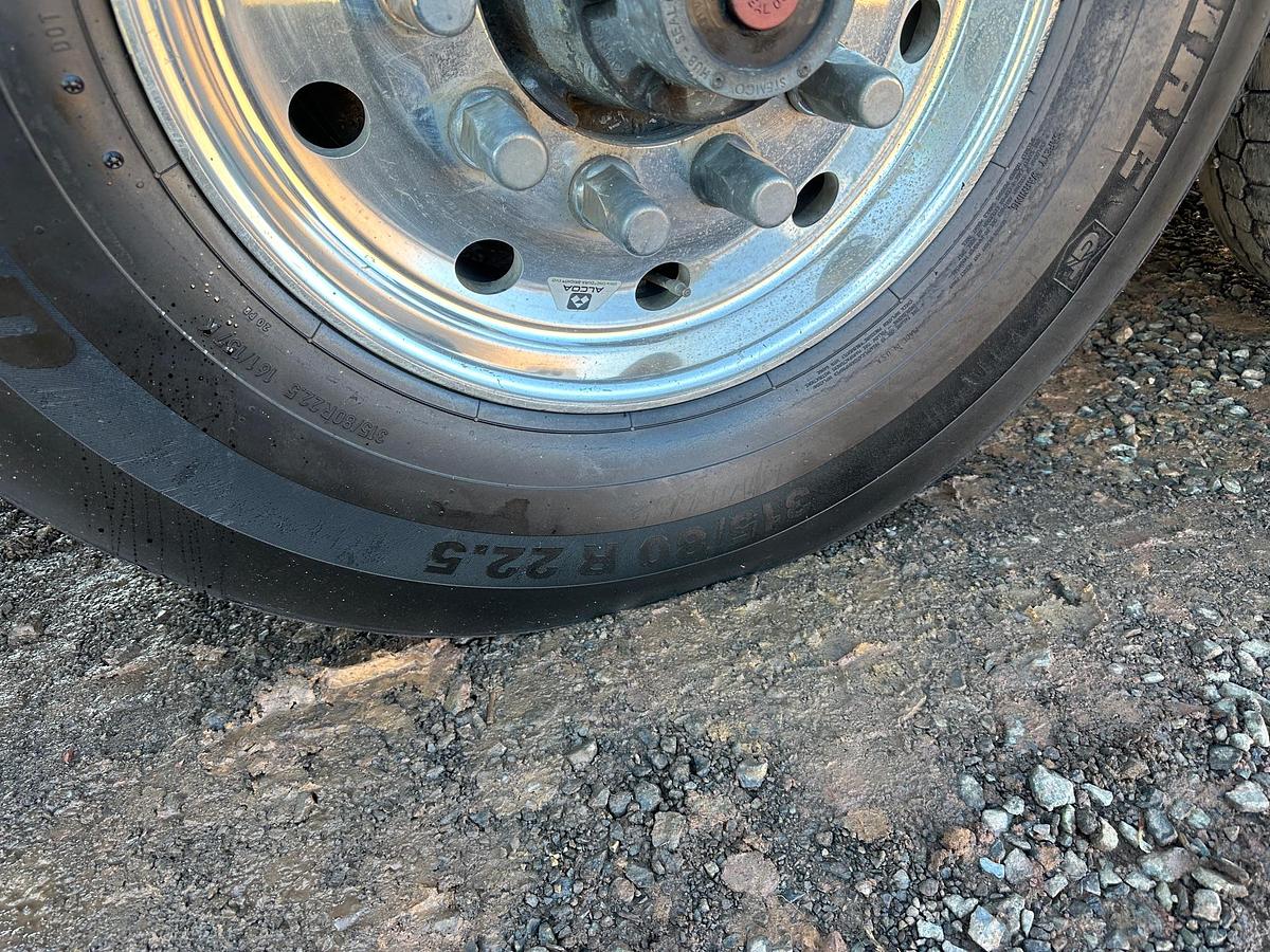 Used 2016 PETERBILT 365