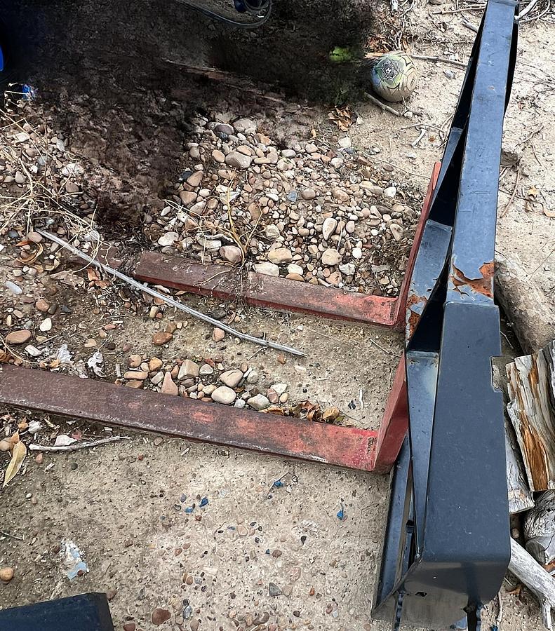 Used 2022 DEERE 317G