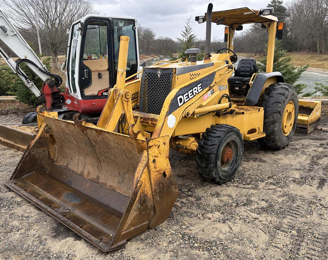 Used 2007 DEERE 210LE