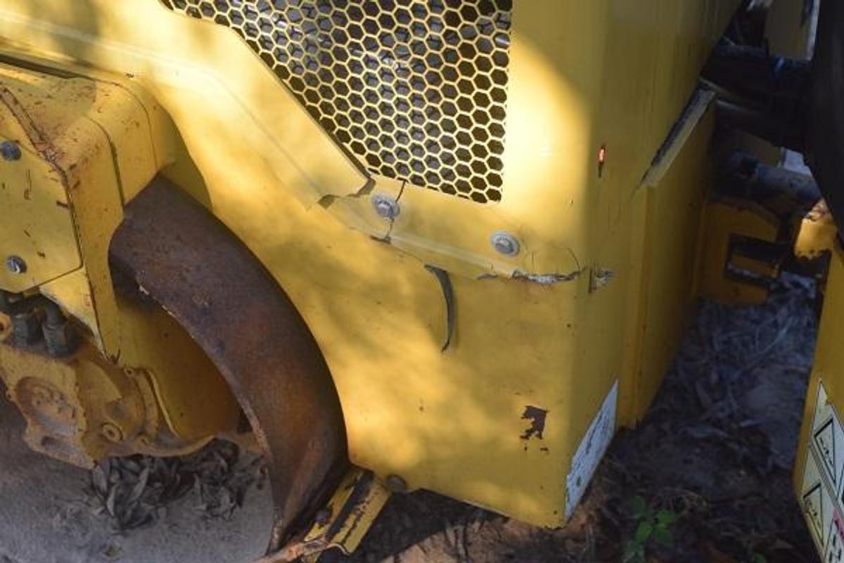 Used 2015 CATERPILLAR CB14B