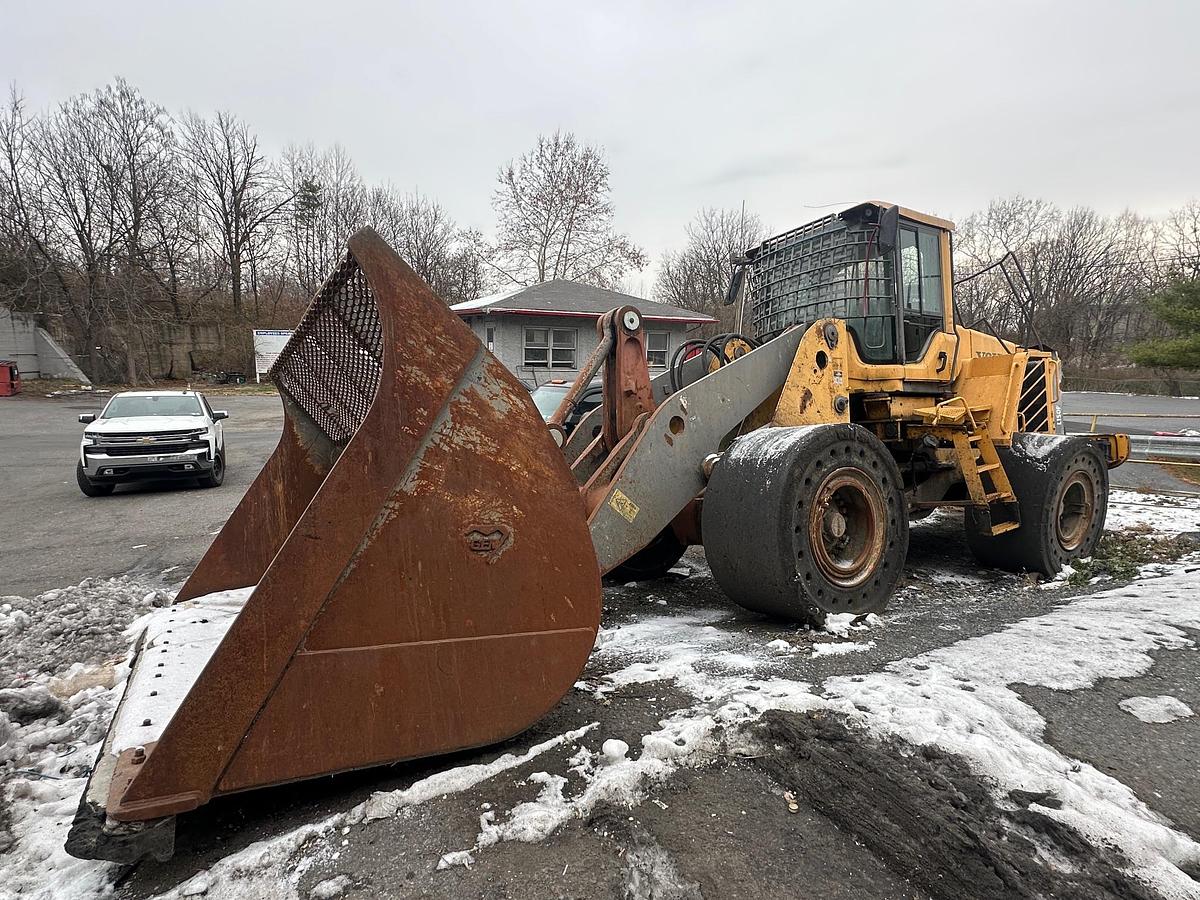 Used 2008 VOLVO L150F