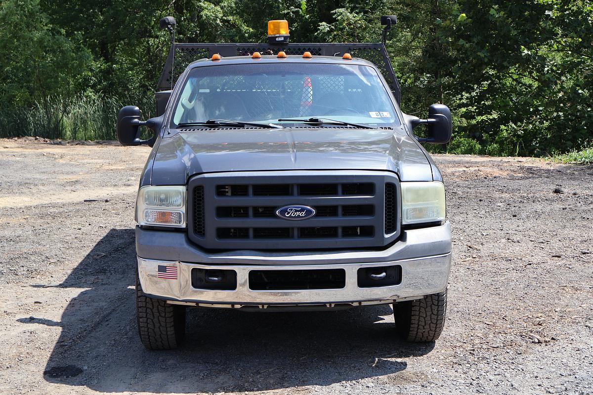 Used 2005 FORD F-350