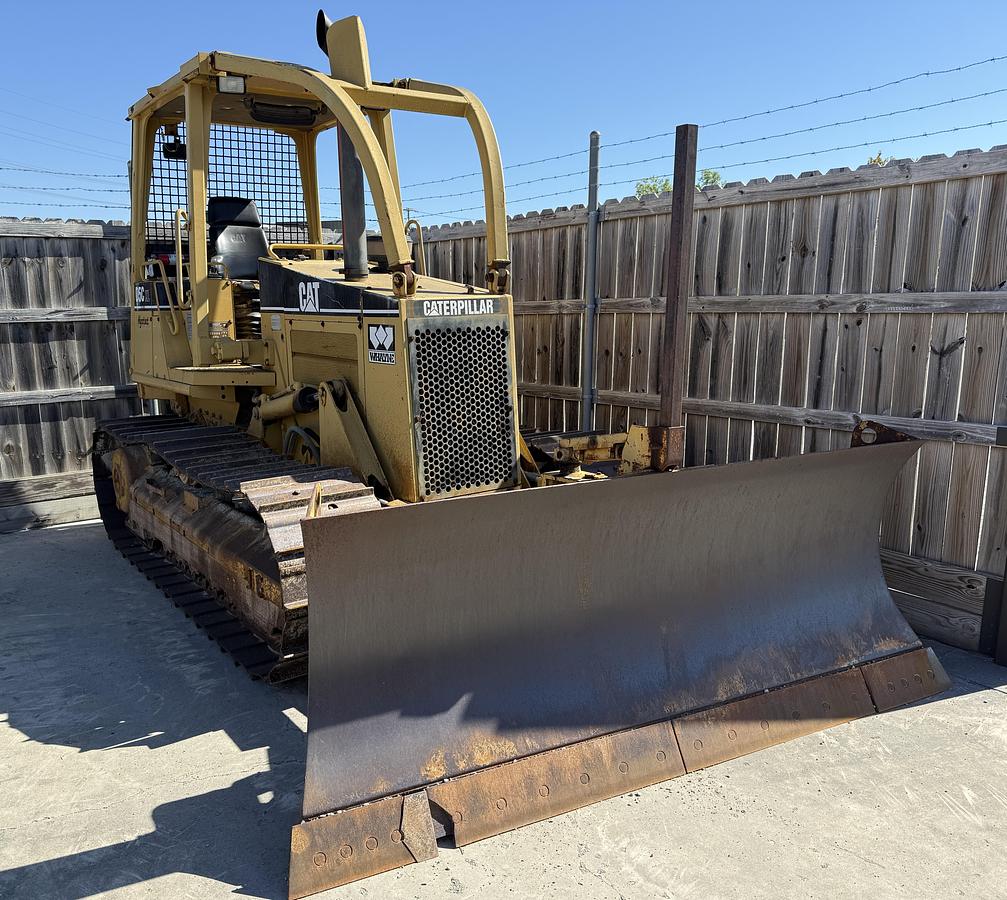 Used 1997 CATERPILLAR D5C XL Series III