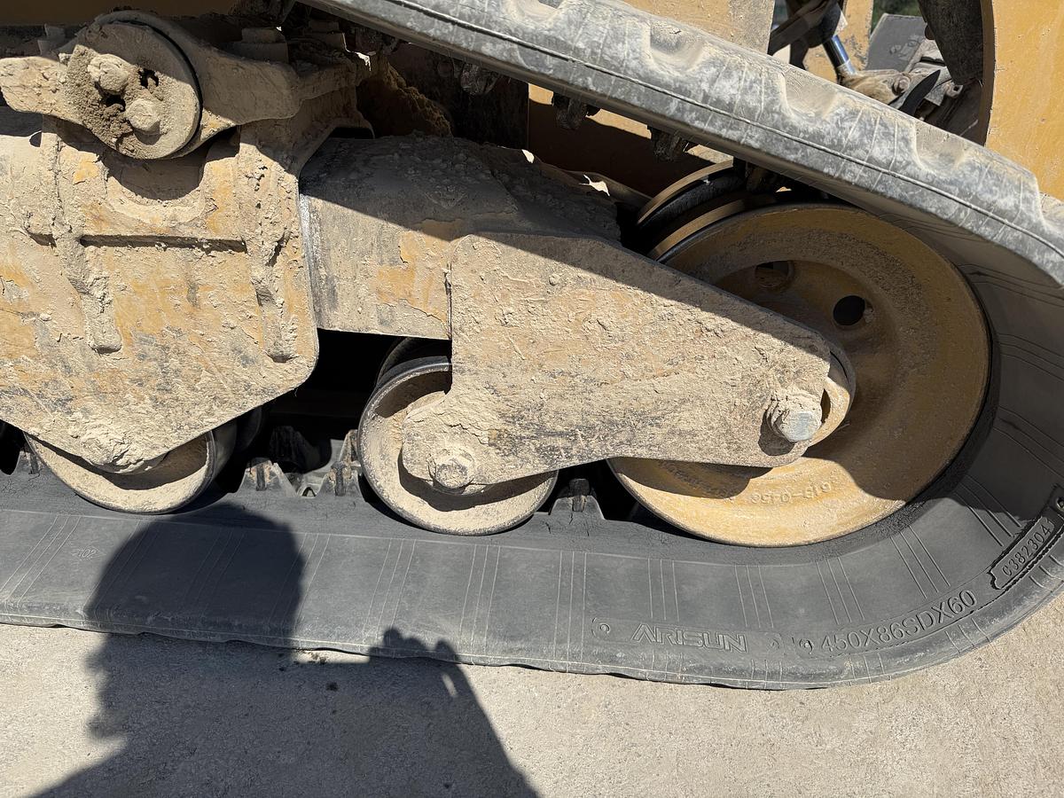 Used 2017 CATERPILLAR 299D2