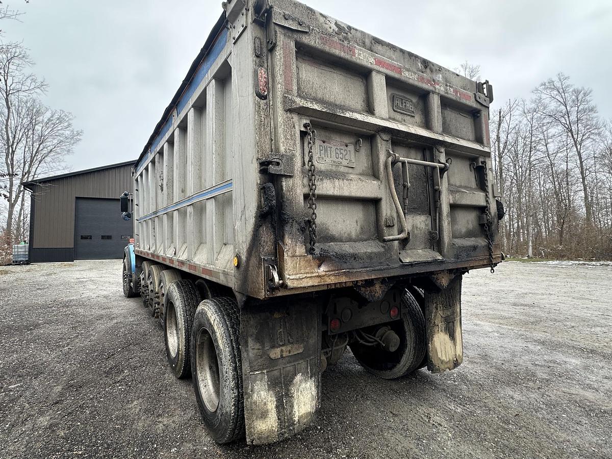 Used 2002 KENWORTH T800